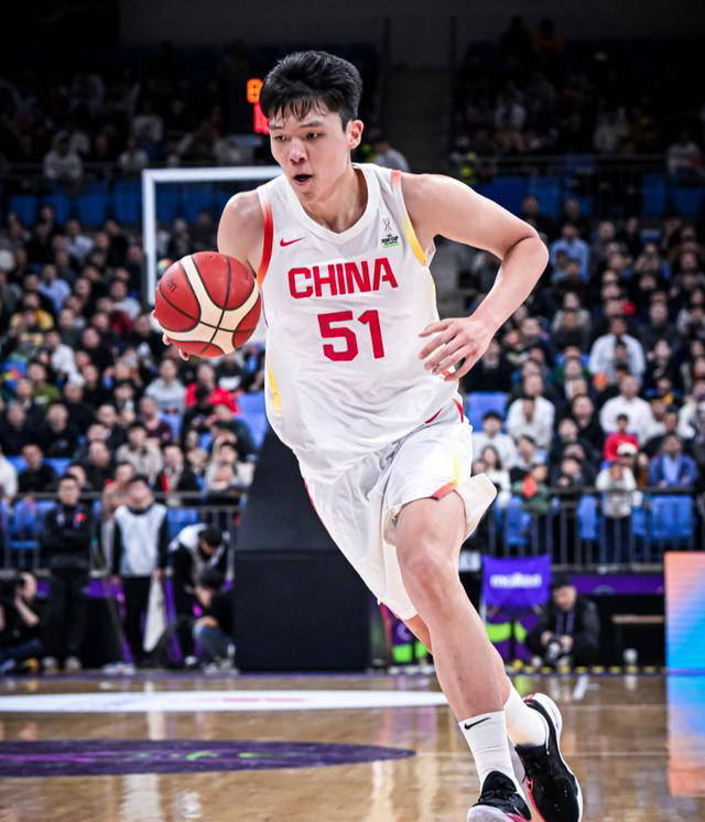 杨瀚森回来打亚洲杯？看篮协和国家队的态度(杨瀚儒近况)