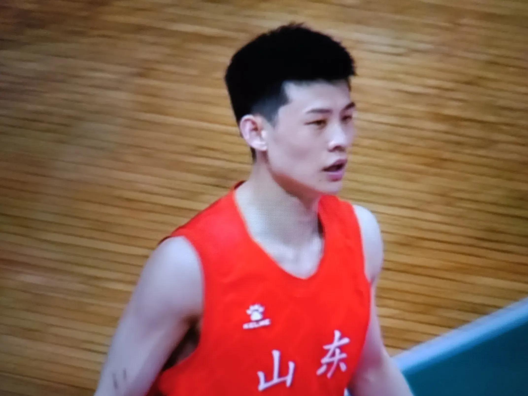关于全运山东75-94辽宁球员评价：3人及格，3及格，4人及格的信息
