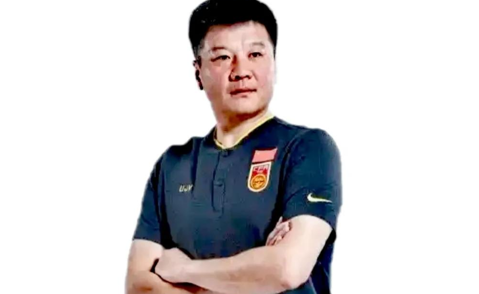 关于李金羽当选月最佳教练，辽宁迎中甲榜首大战，百万奖金的信息